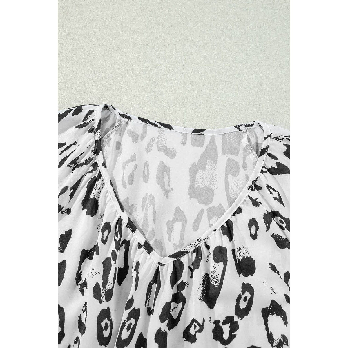 Leopard Print Ruched V Neck 3/4 Sleeve Blouse